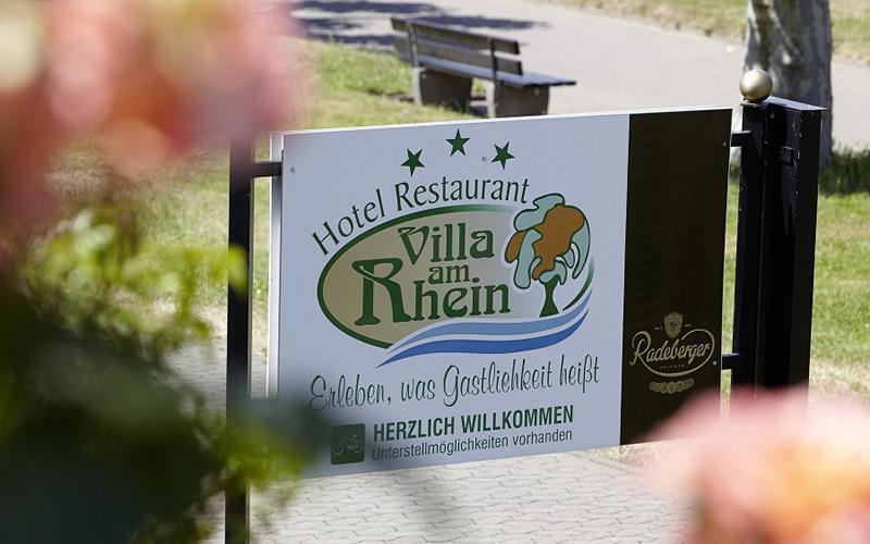 Hotel Villa Am Rhein Andernach Exterior foto